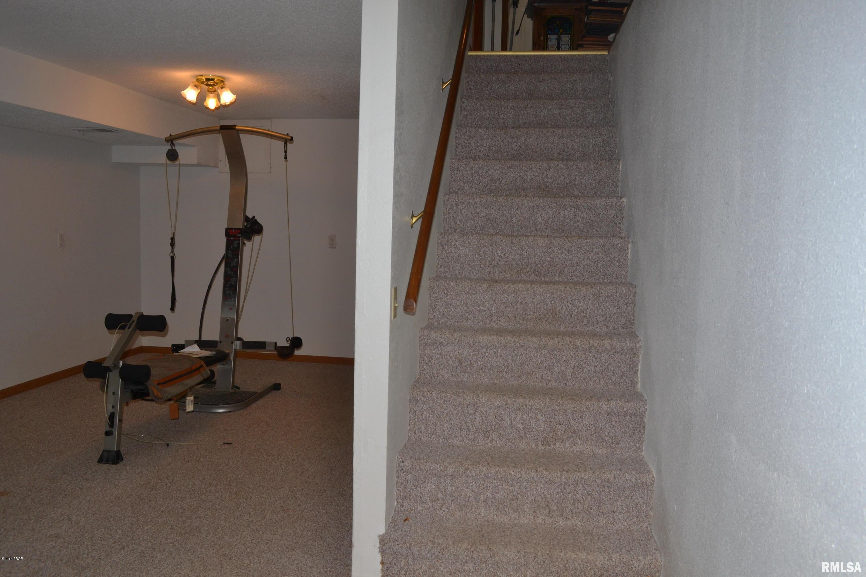 433 Walnut Hill Road Centralia, IL 62801 - Photo 25 of 27 Gallery Image 25