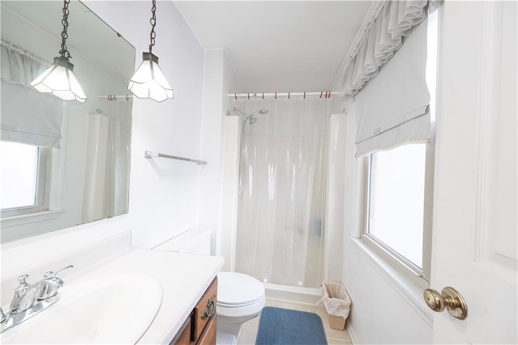 11 Raleigh Place Pittsburgh, PA 15239 - Photo 16 of 24