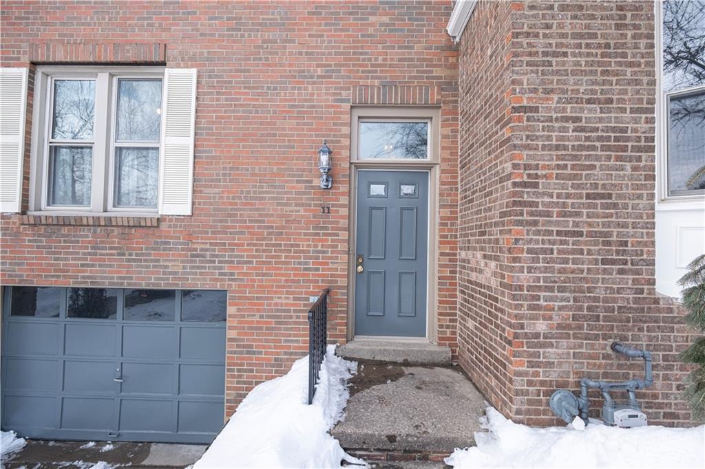 11 Raleigh Place Pittsburgh, PA 15239 - Photo 2 of 24