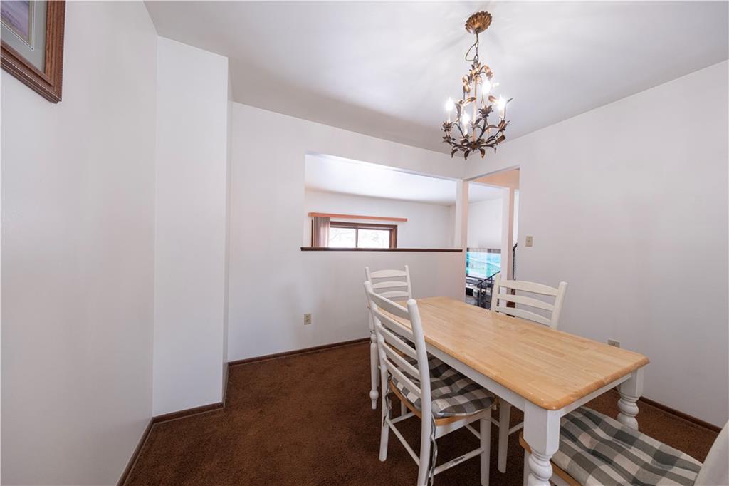 11 Raleigh Place Pittsburgh, PA 15239 - Photo 7 of 24