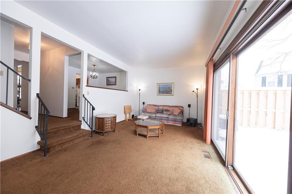 11 Raleigh Place Pittsburgh, PA 15239 - Photo 10 of 24