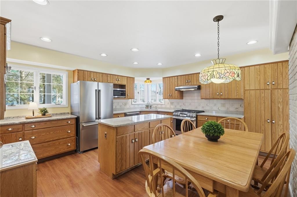 701 Bank Street Bridgeville, PA 15017 - Photo 20 of 44