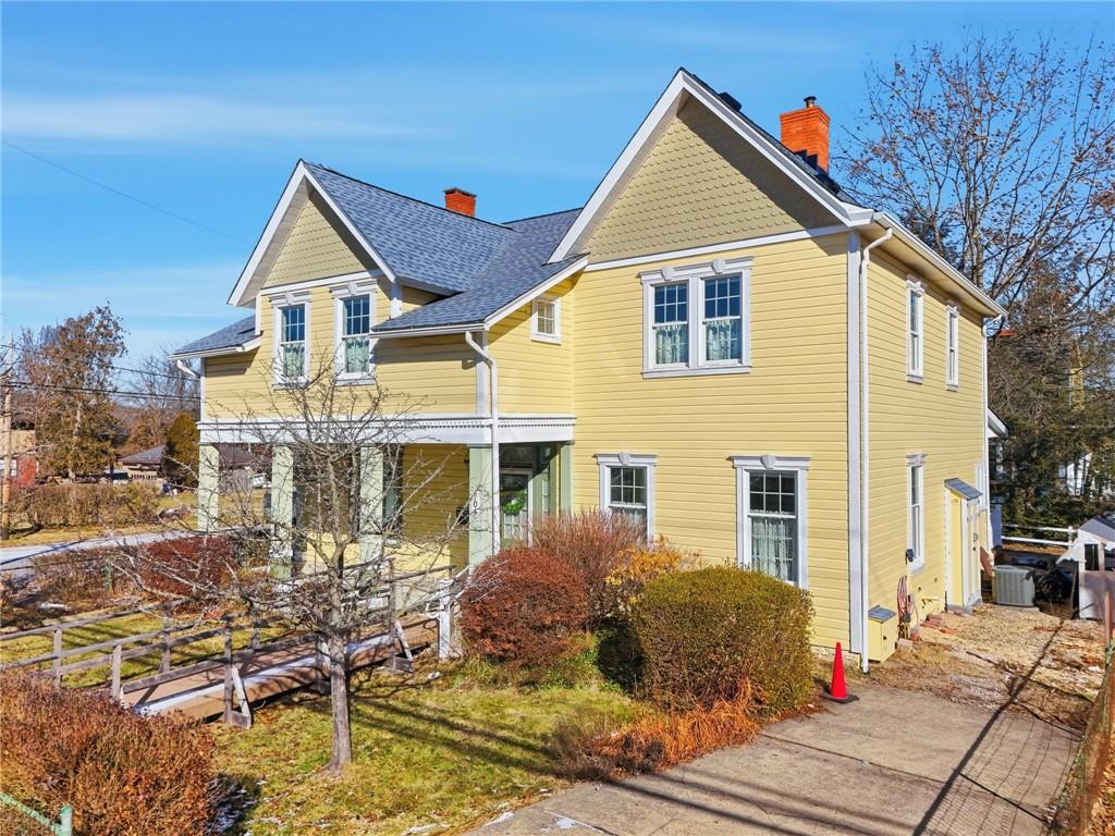 701 Bank Street Bridgeville, PA 15017 - Photo 2 of 44