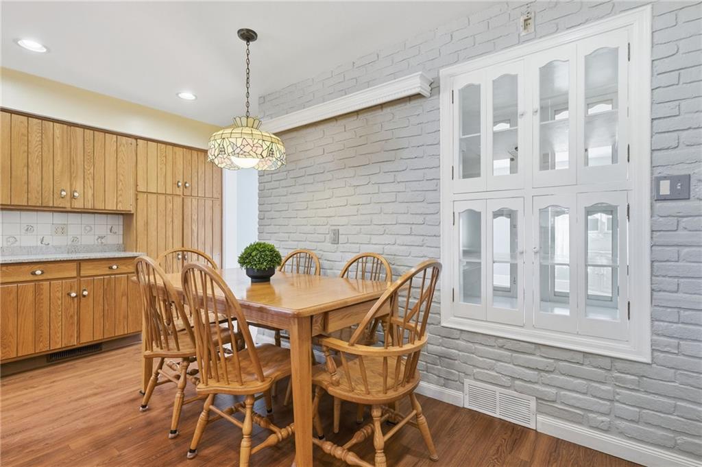 701 Bank Street Bridgeville, PA 15017 - Photo 21 of 44