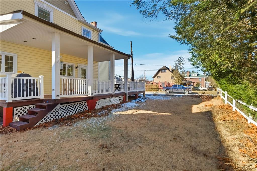 701 Bank Street Bridgeville, PA 15017 - Photo 40 of 44