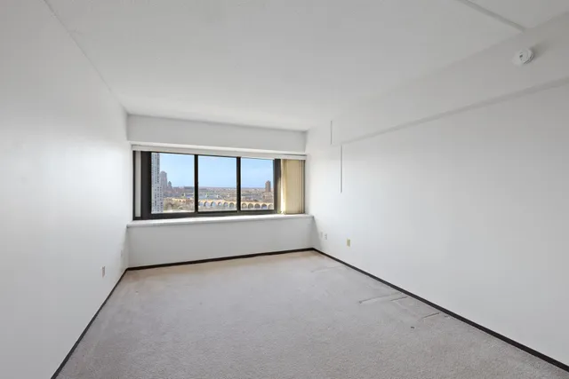 $144,900 | 1920 South 1st Street, Unit 1503, Minneapolis, MN 55454