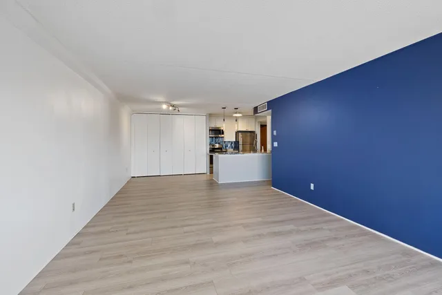 $144,900 | 1920 South 1st Street, Unit 1503, Minneapolis, MN 55454