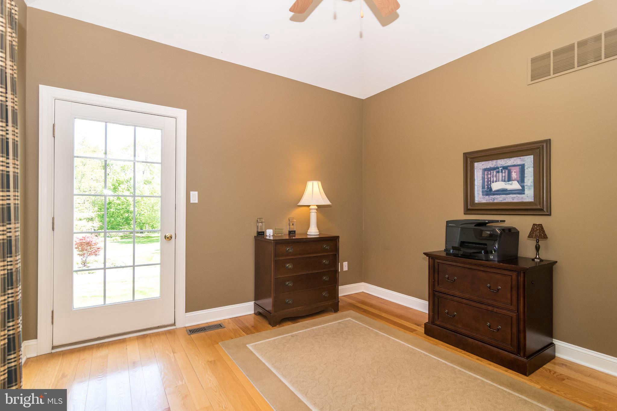 3955 Lower Mountain Road New Hope, PA 18938 - Photo 48 of 76 Study