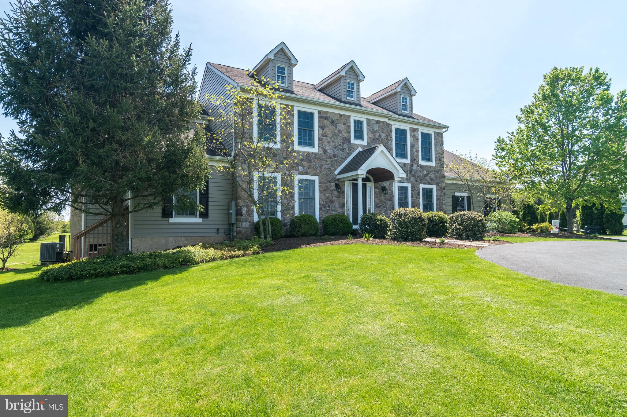 3955 Lower Mountain Road New Hope, PA 18938 - Photo 7 of 76 Gallery Image 7