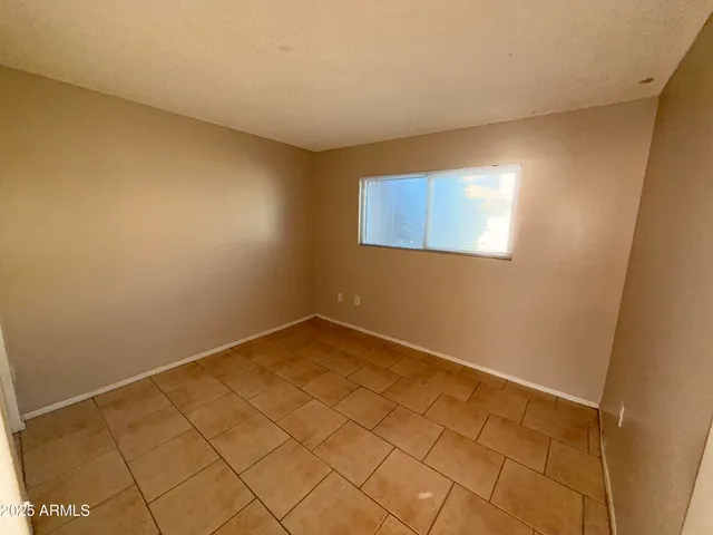 $1,035 | 4401 North 53rd Lane, Unit 2, Phoenix, AZ 85031