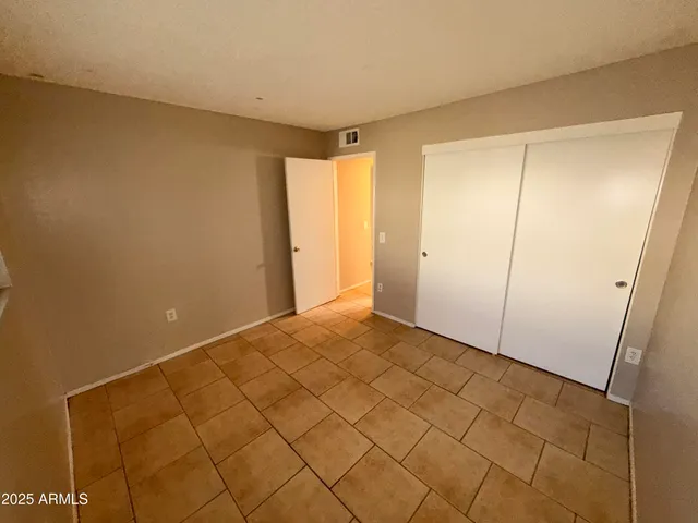 $1,035 | 4401 North 53rd Lane, Unit 2, Phoenix, AZ 85031