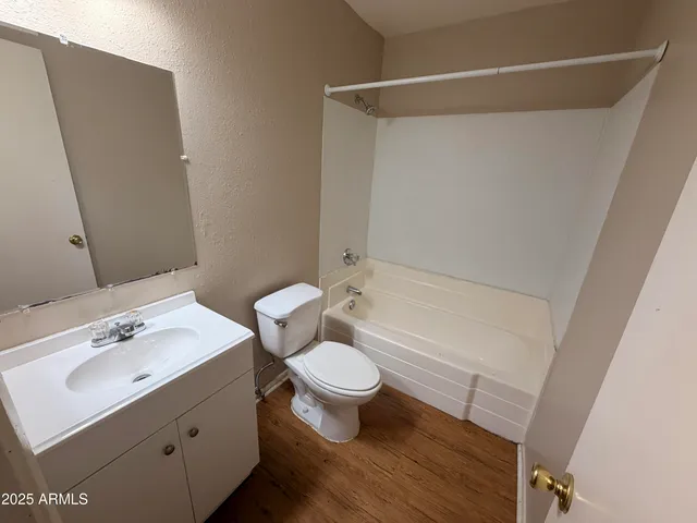 $1,035 | 4401 North 53rd Lane, Unit 2, Phoenix, AZ 85031