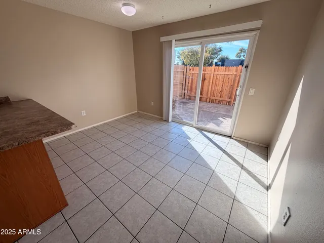 $1,035 | 4401 North 53rd Lane, Unit 2, Phoenix, AZ 85031