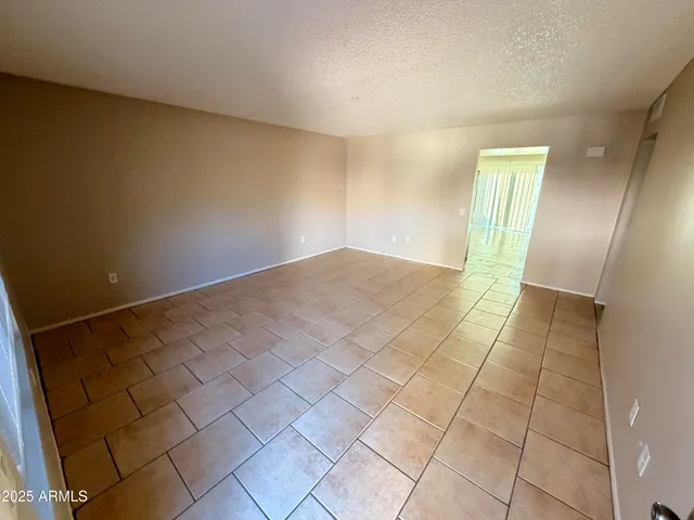 $1,035 | 4401 North 53rd Lane, Unit 2, Phoenix, AZ 85031