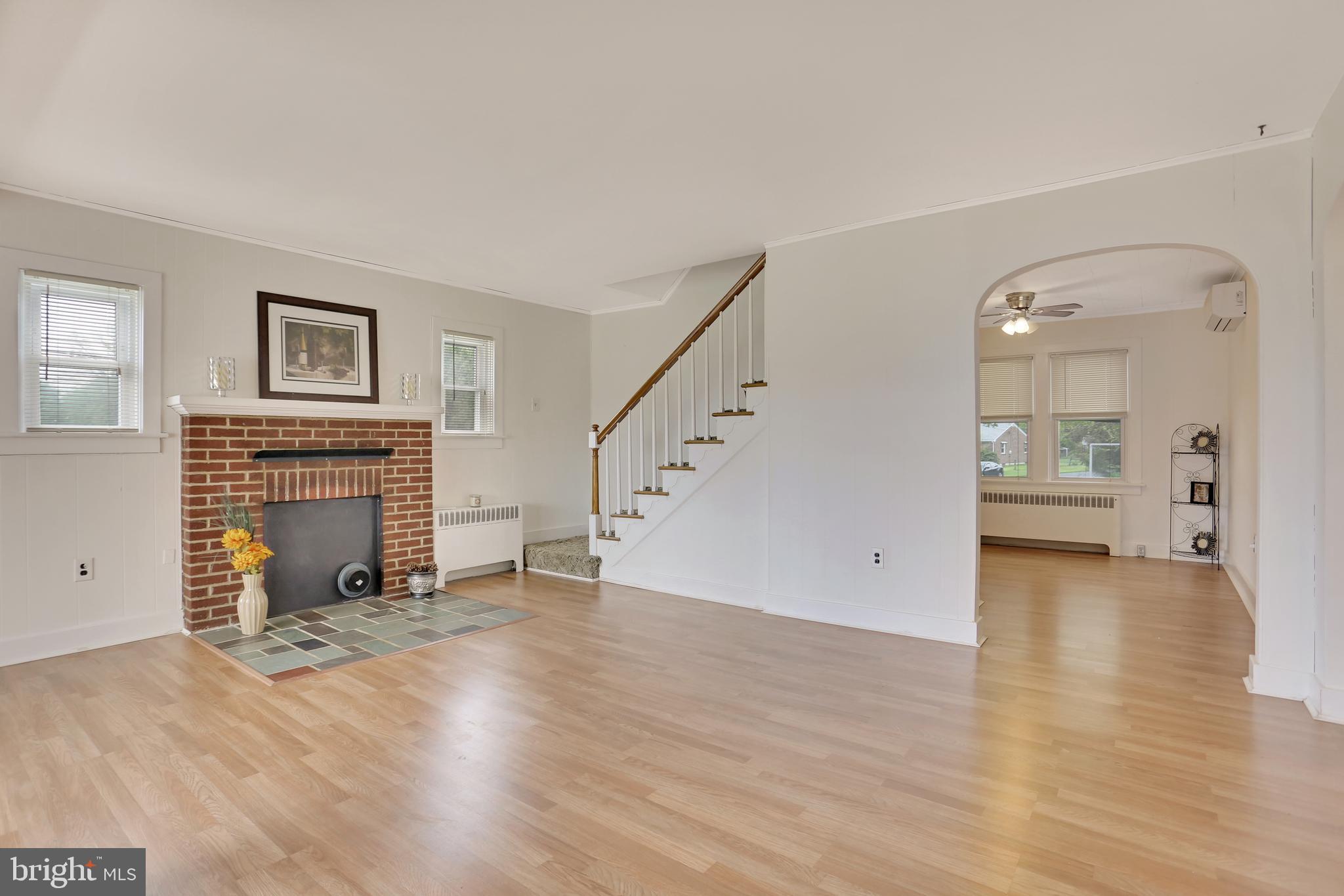 421 Rutherford Road Harrisburg, PA 17109 - Photo 2 of 50 Gallery Image 2