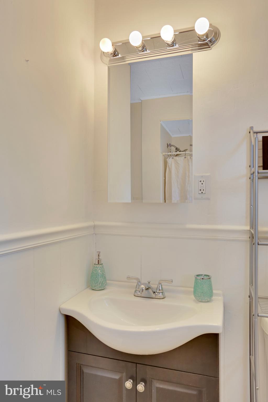 421 Rutherford Road Harrisburg, PA 17109 - Photo 21 of 50 Gallery Image 21