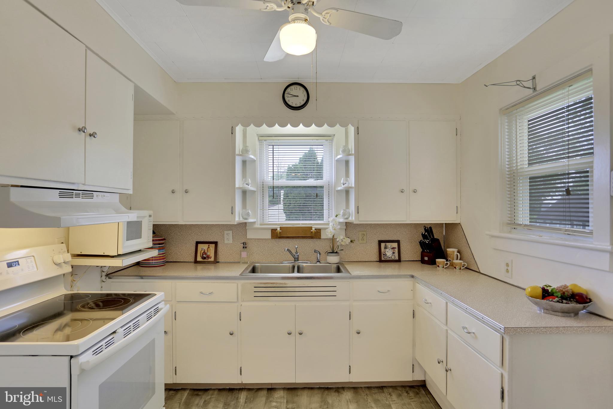 421 Rutherford Road Harrisburg, PA 17109 - Photo 7 of 50 Gallery Image 7
