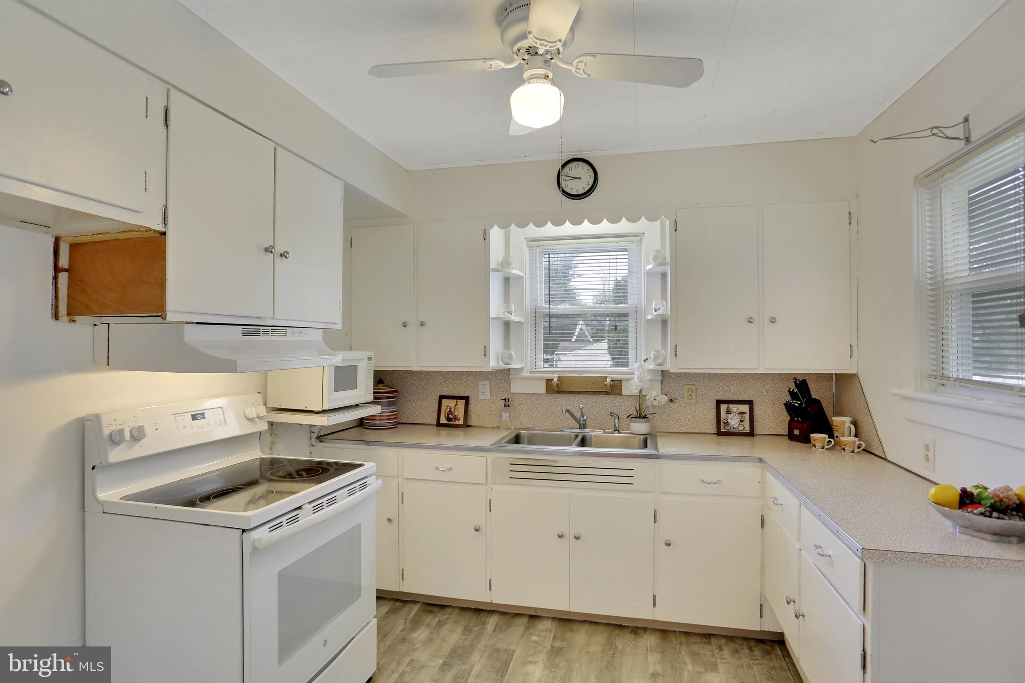 421 Rutherford Road Harrisburg, PA 17109 - Photo 8 of 50 Gallery Image 8