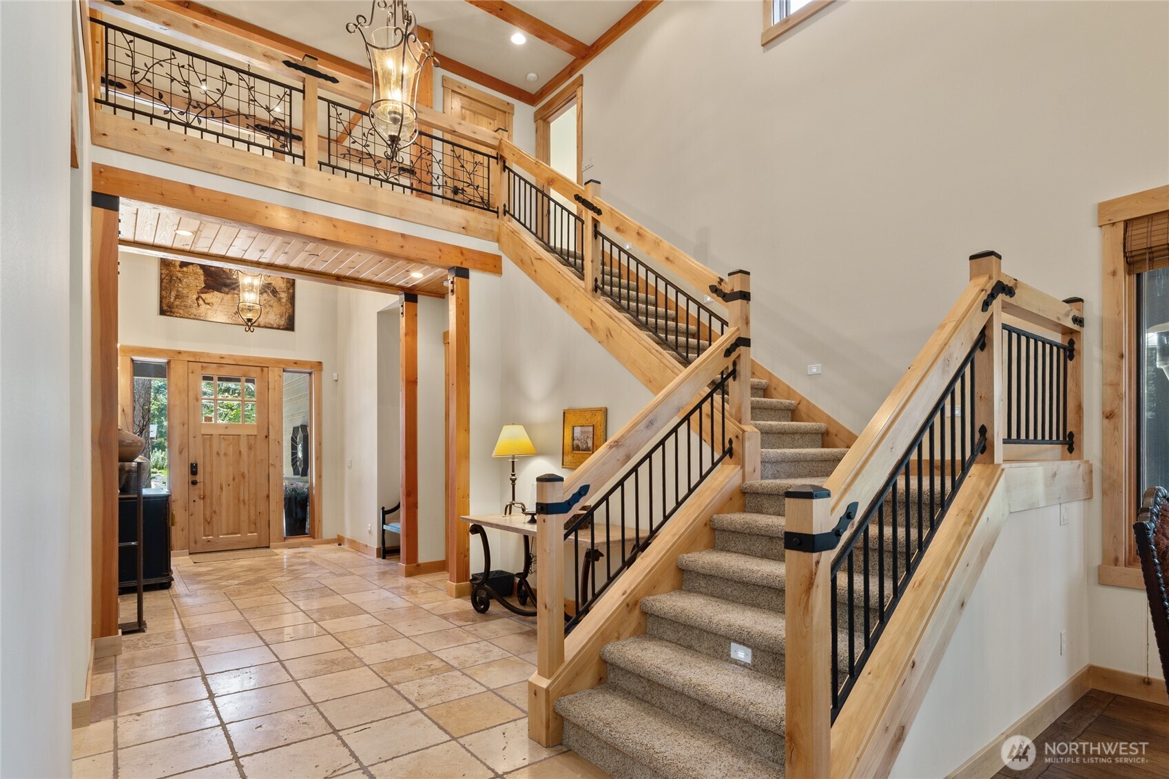 1531 Larkspur Loop Cle Elum, WA 98922 - Photo 3 of 36 a view of entryway