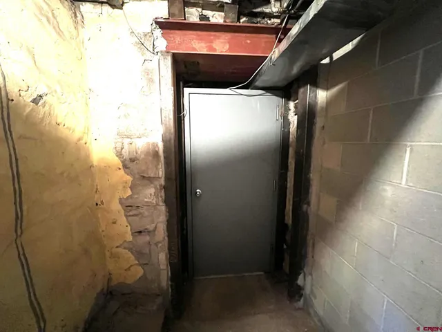 $500 | 969 Main, Durango, CO 81301