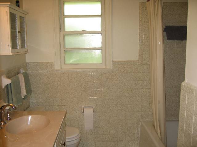 606 Fairmont Road Anderson, SC 29621 - Photo 3 of 8