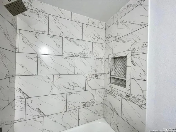 $1,800 | 6702 Mountain Asia, San Antonio, TX 78233