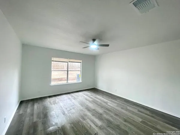 $1,800 | 6702 Mountain Asia, San Antonio, TX 78233