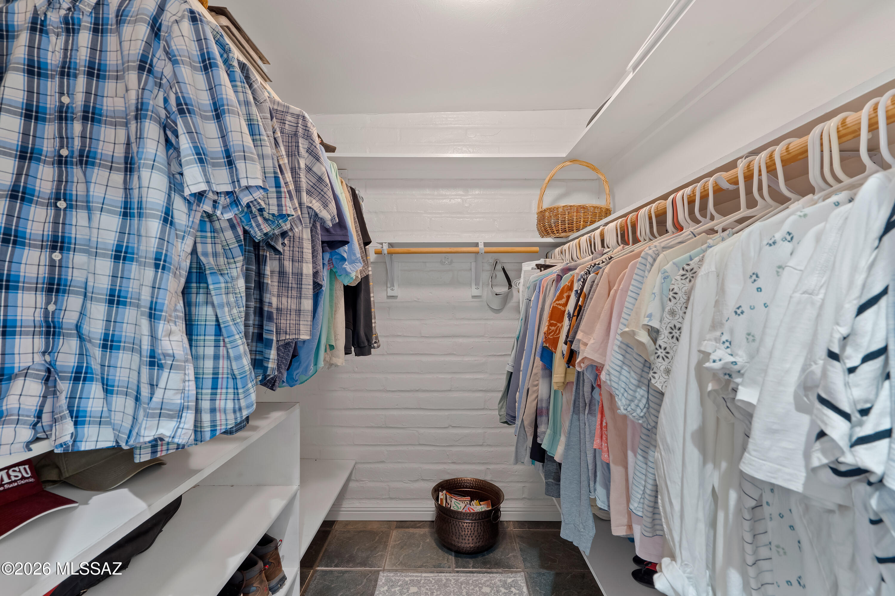 7005 North Wade Road Tucson, AZ 85743 - Photo 22 of 50 Walk-in Closet