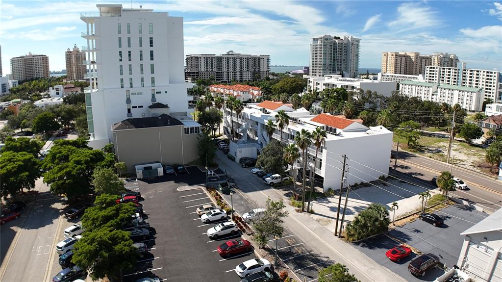 1374 Fruitville Road Sarasota, FL 34236 - Photo 6 of 7 an aerial view of a city
