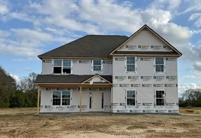 $389,900 | 60 Heartland Boulevard, Fort Mitchell, AL 36856