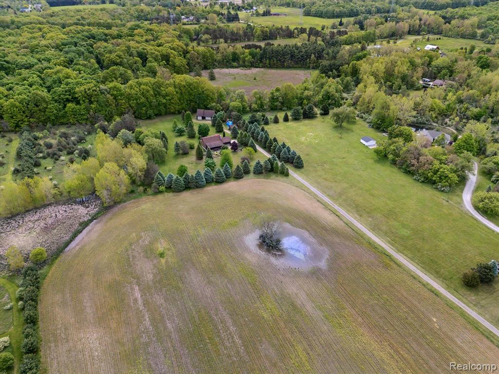 5114 North Oak Road Davison, MI 48423 - Photo 47 of 57