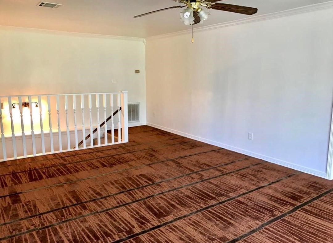 2230 Gault Road Houston, TX 77039 - Photo 17 of 30 a view of a hallway
