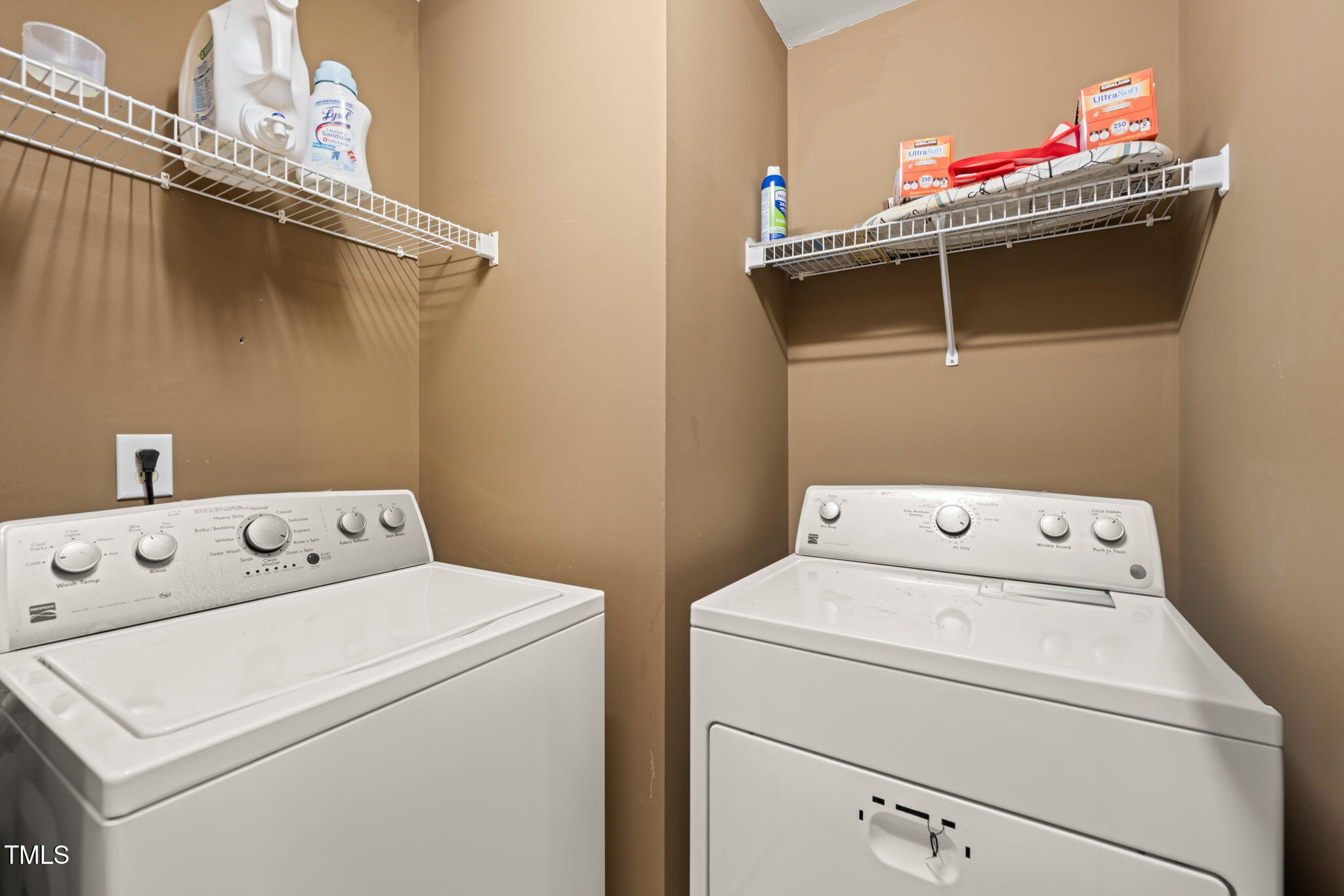2105 Metacomet Way Raleigh, NC 27604 - Photo 25 of 43 a utility room with dryer and washer