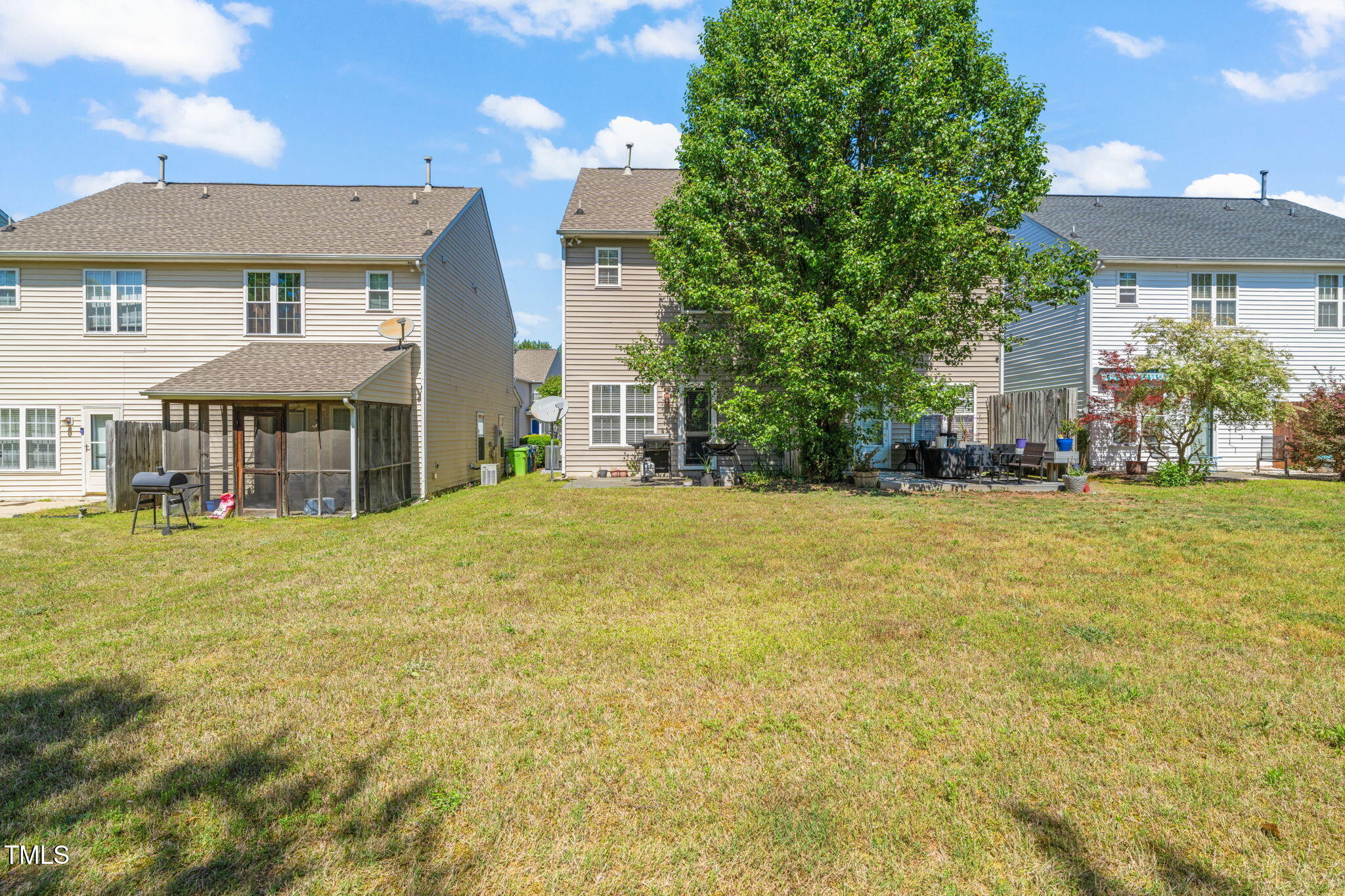 2105 Metacomet Way Raleigh, NC 27604 - Photo 28 of 43 a front view of a house with a yard