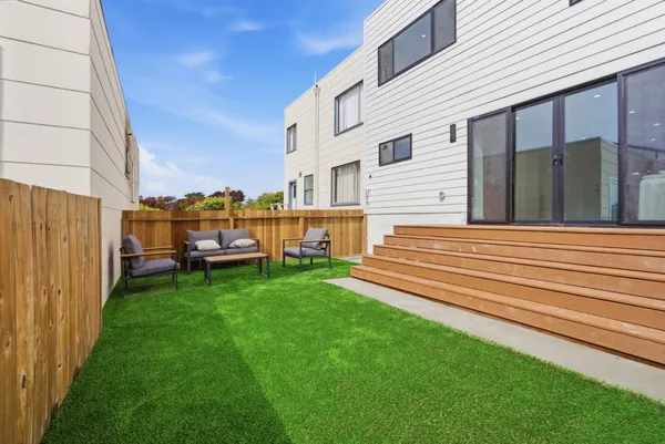 $1,599,888 | 2107 39th Avenue, San Francisco, CA 94116