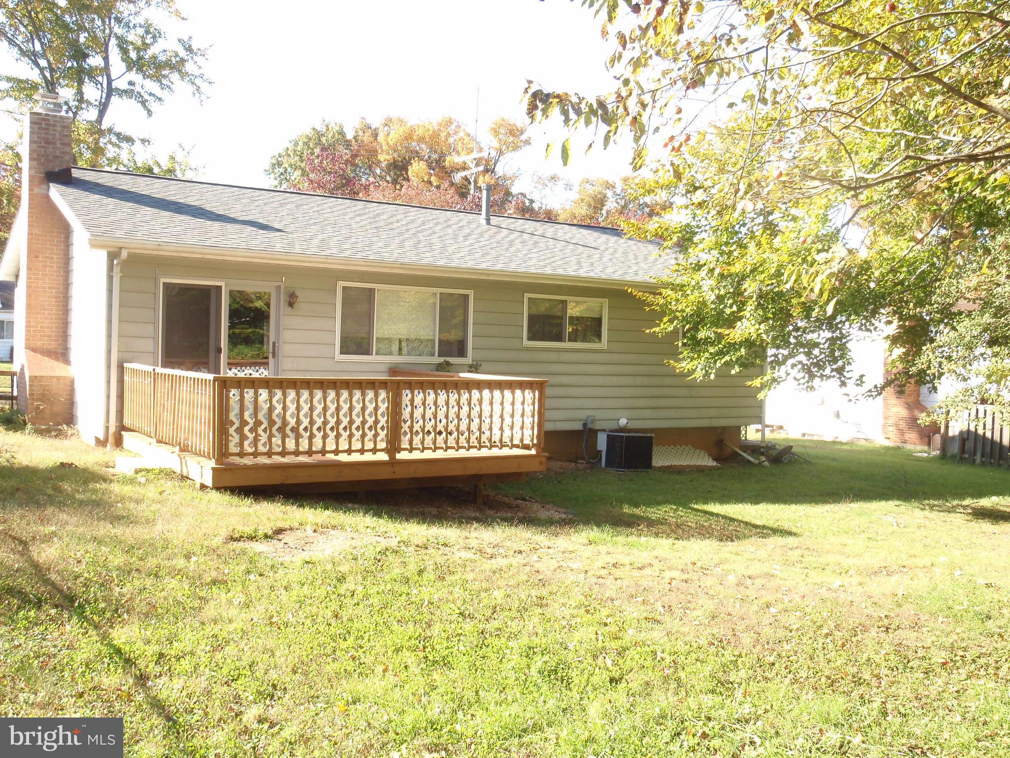13009 Claxton Drive Laurel, MD 20708 - Photo 3 of 31 Level back yard