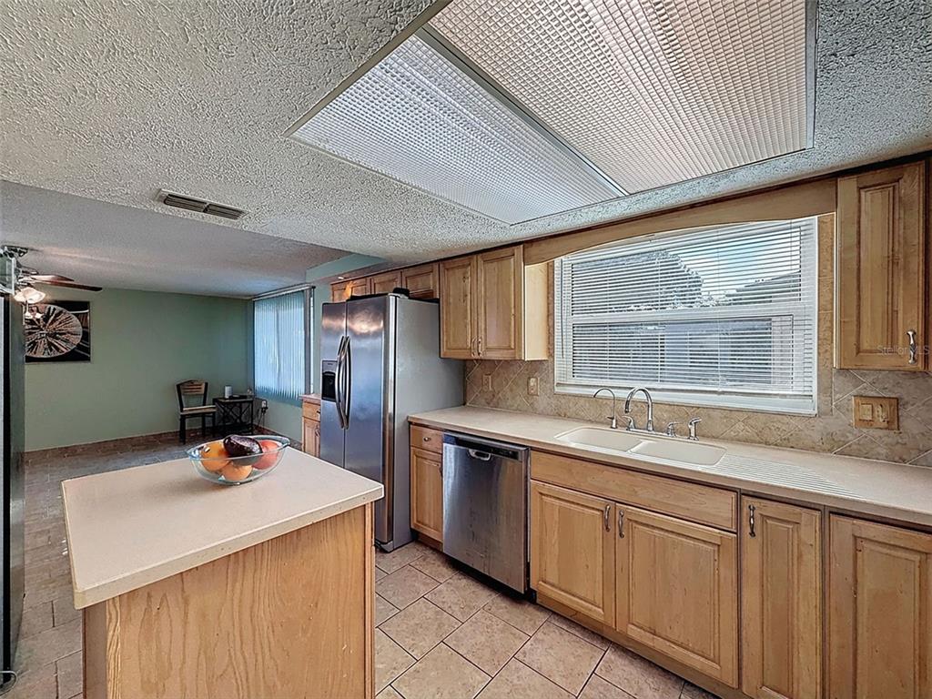 9610 Rainbow Lane Port Richey, FL 34668 - Photo 12 of 34 Gallery Image 12