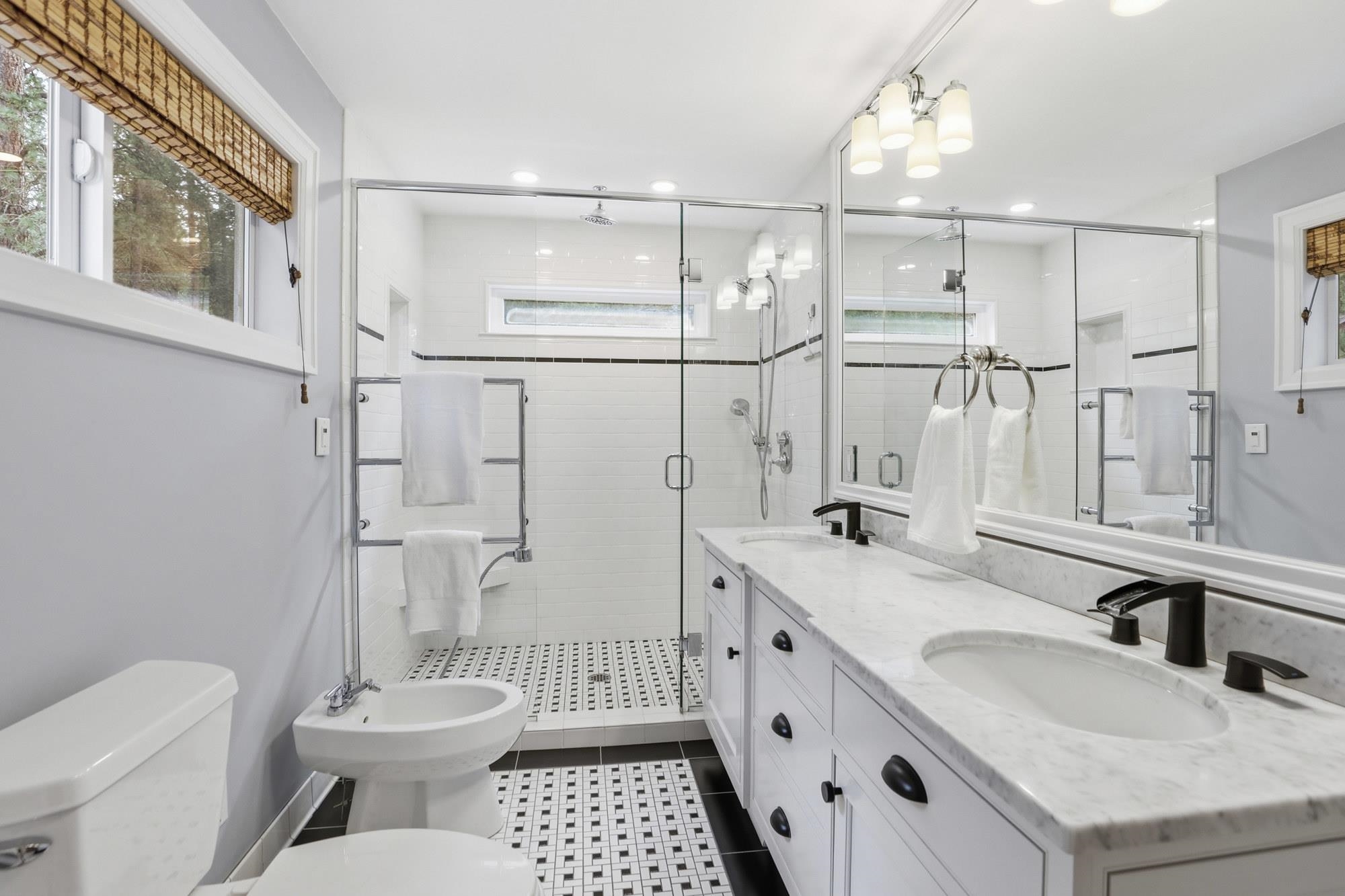 4317 South Evergreen Road Spokane Valley, WA 99037 - Photo 18 of 49