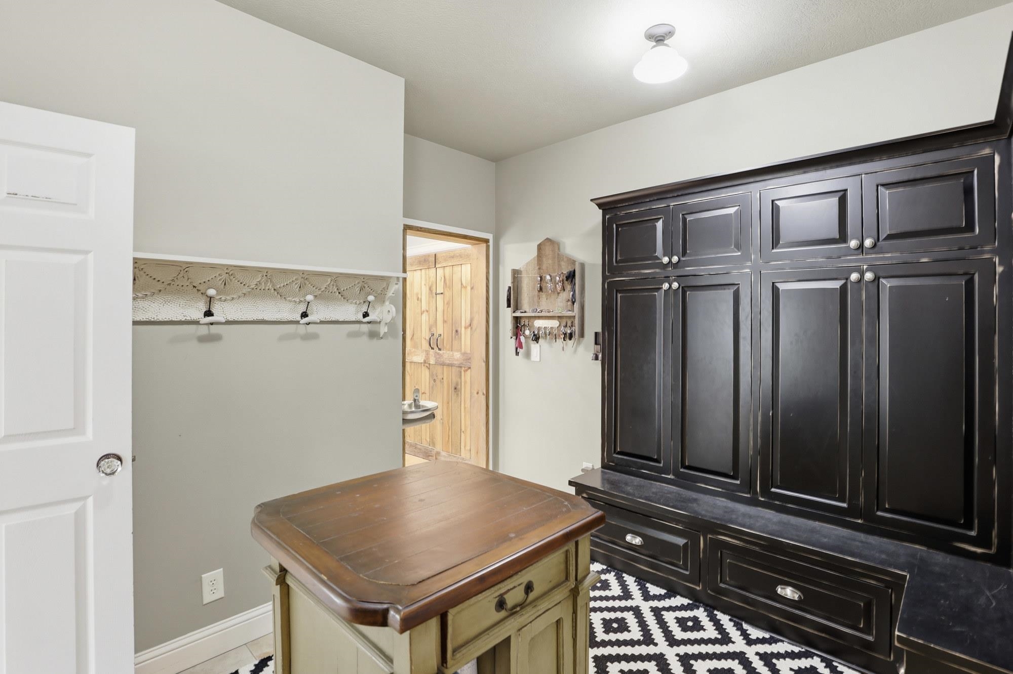 4317 South Evergreen Road Spokane Valley, WA 99037 - Photo 25 of 49