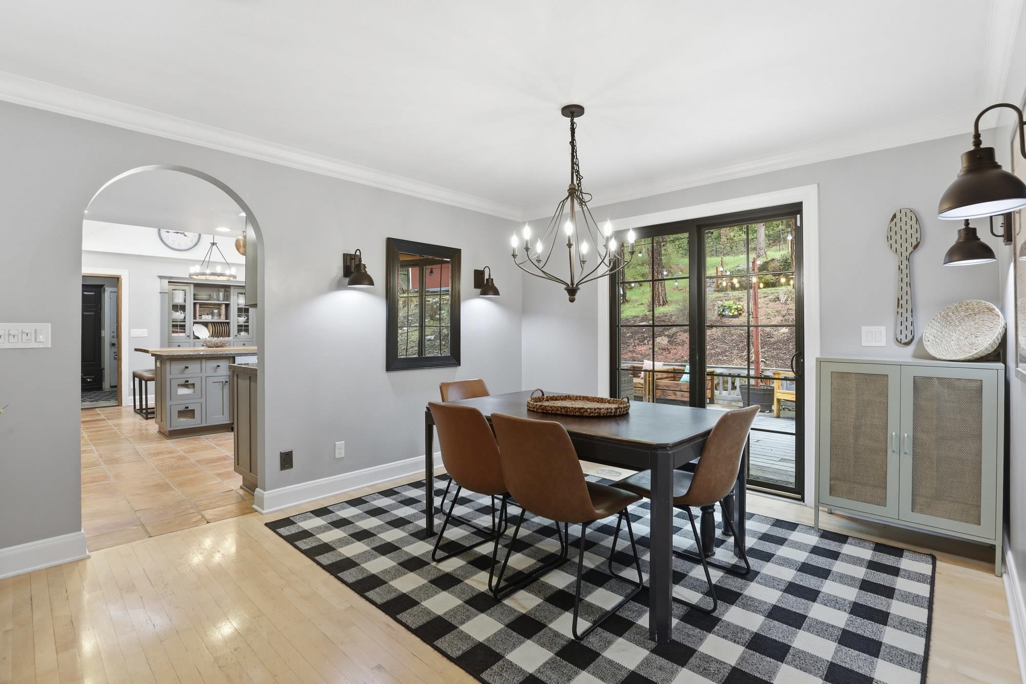 4317 South Evergreen Road Spokane Valley, WA 99037 - Photo 6 of 49