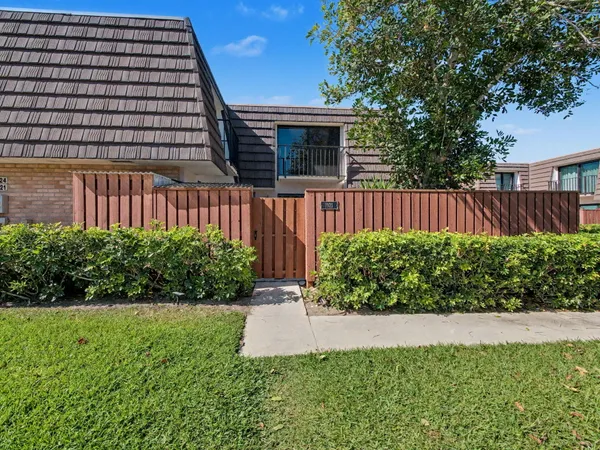 $435,000 | 1921 19th Court, Jupiter, FL 33477