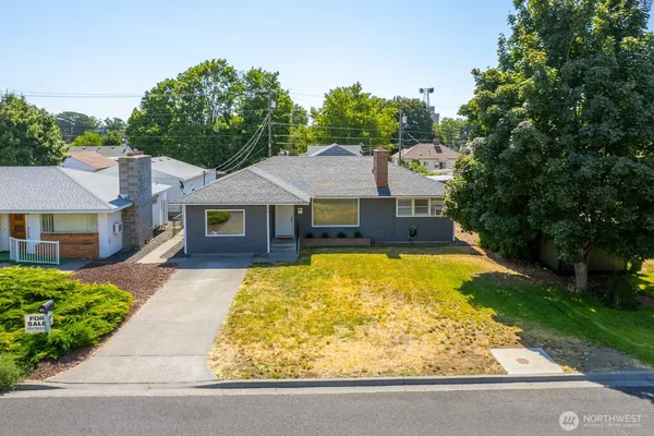 $319,000 | 36 F Street Southwest, Ephrata, WA 98823