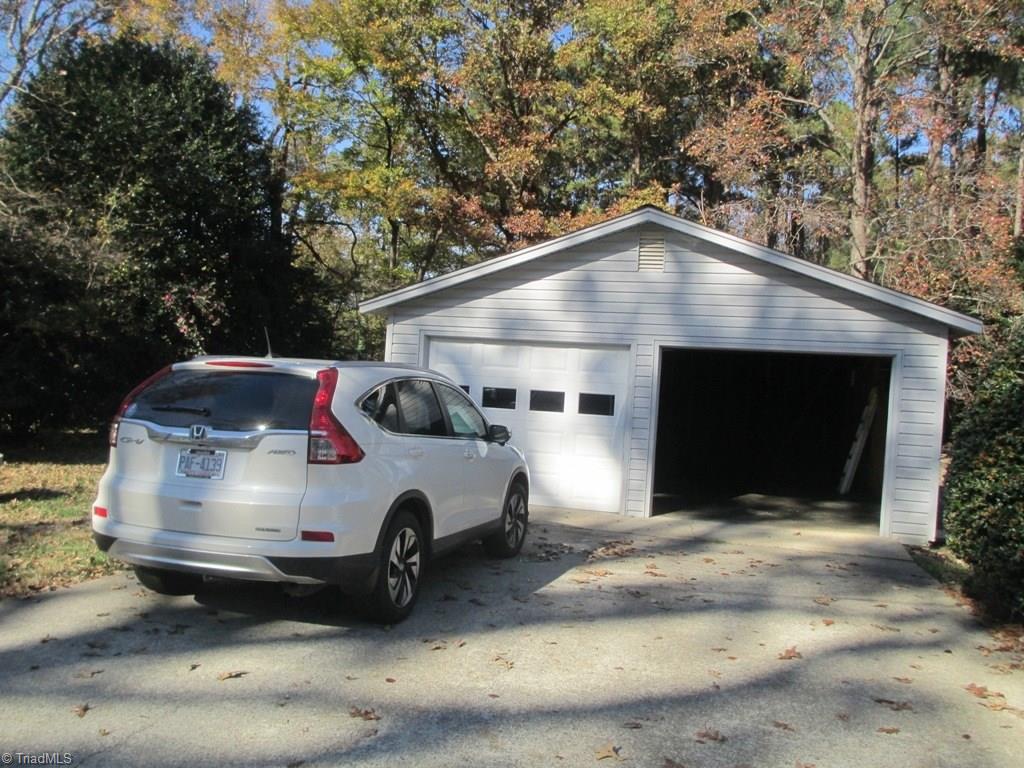 1505 Talbot Road Pleasant Garden, NC 27313 - Photo 10 of 12 Gallery Image 10