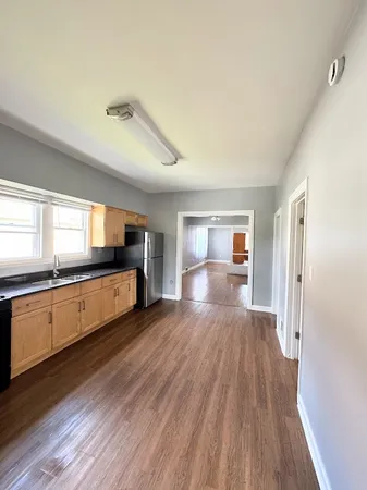 $419,000 | 7535 West 58th Place, Summit, IL 60501