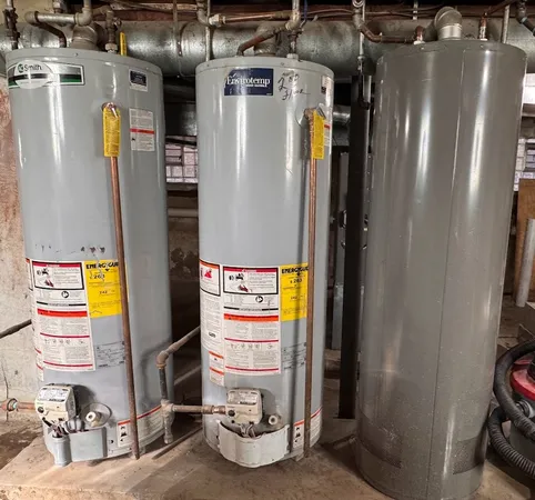 $419,000 | 7535 West 58th Place, Summit, IL 60501