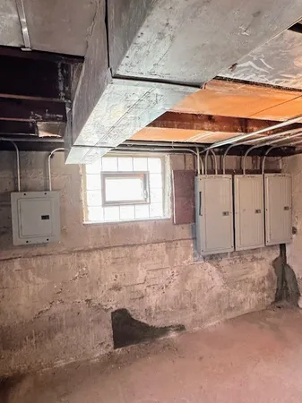 $419,000 | 7535 West 58th Place, Summit, IL 60501