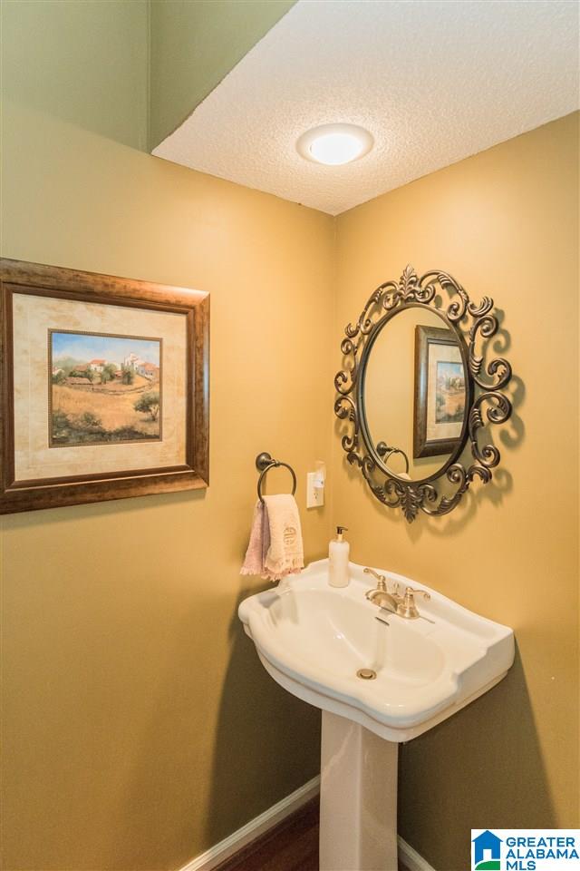 2404 Richelieu Lane Birmingham, AL 35216 - Photo 9 of 24