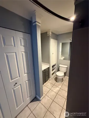 $2,300 | 625 North Jackson Avenue, Unit B42, Tacoma, WA 98406