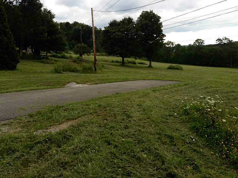 636 Pike Run Road Somerset, PA 15501 - Photo 3 of 10 Land. Northeast corner facing southwest corner