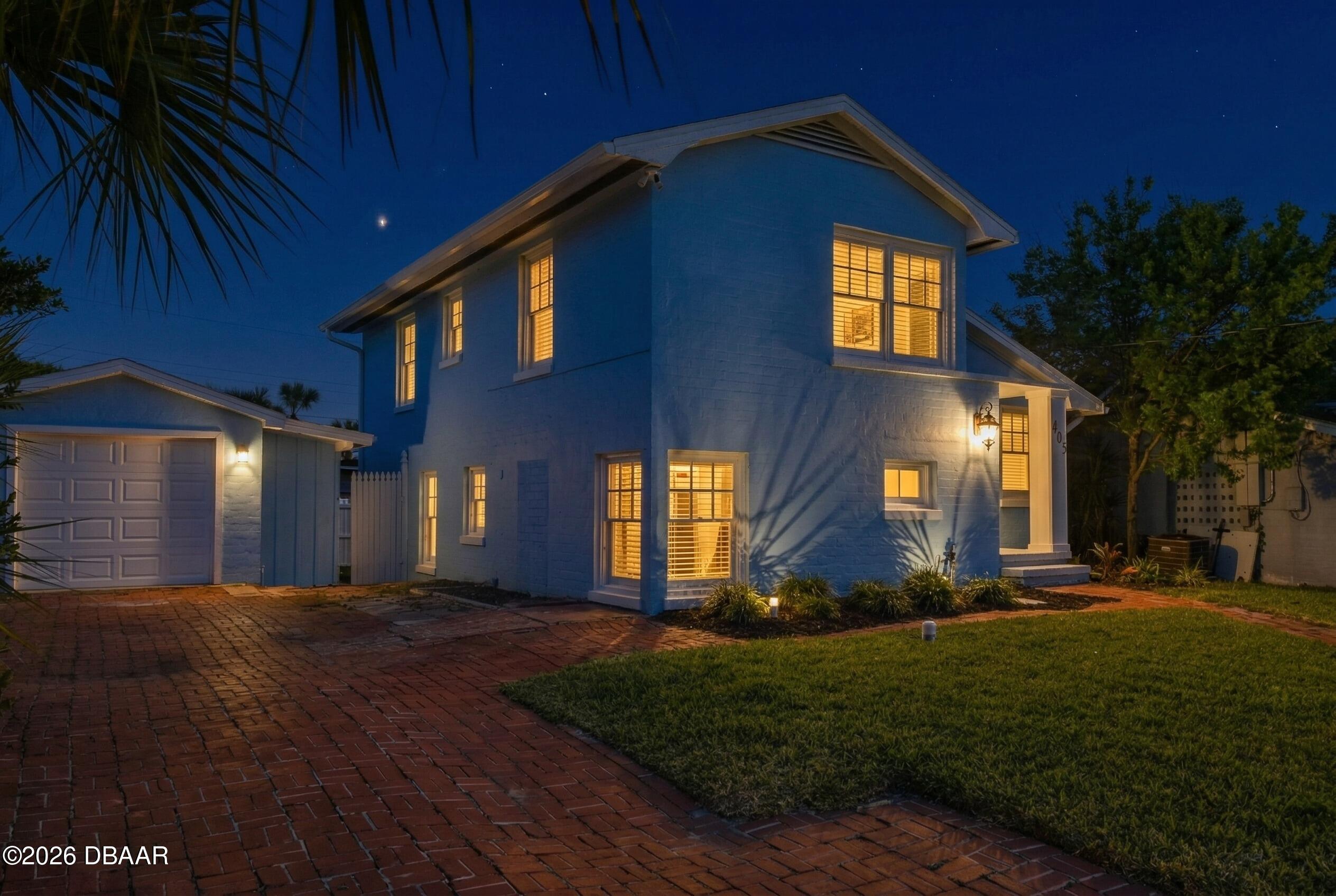 405 Wisteria Road Daytona Beach, FL 32118 - Photo 4 of 49 46